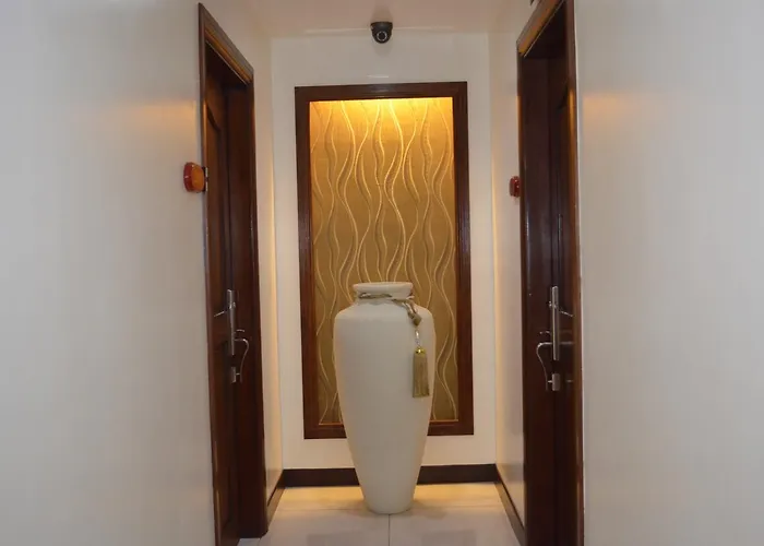 Aparthotel Grand Isabella Residences 4*